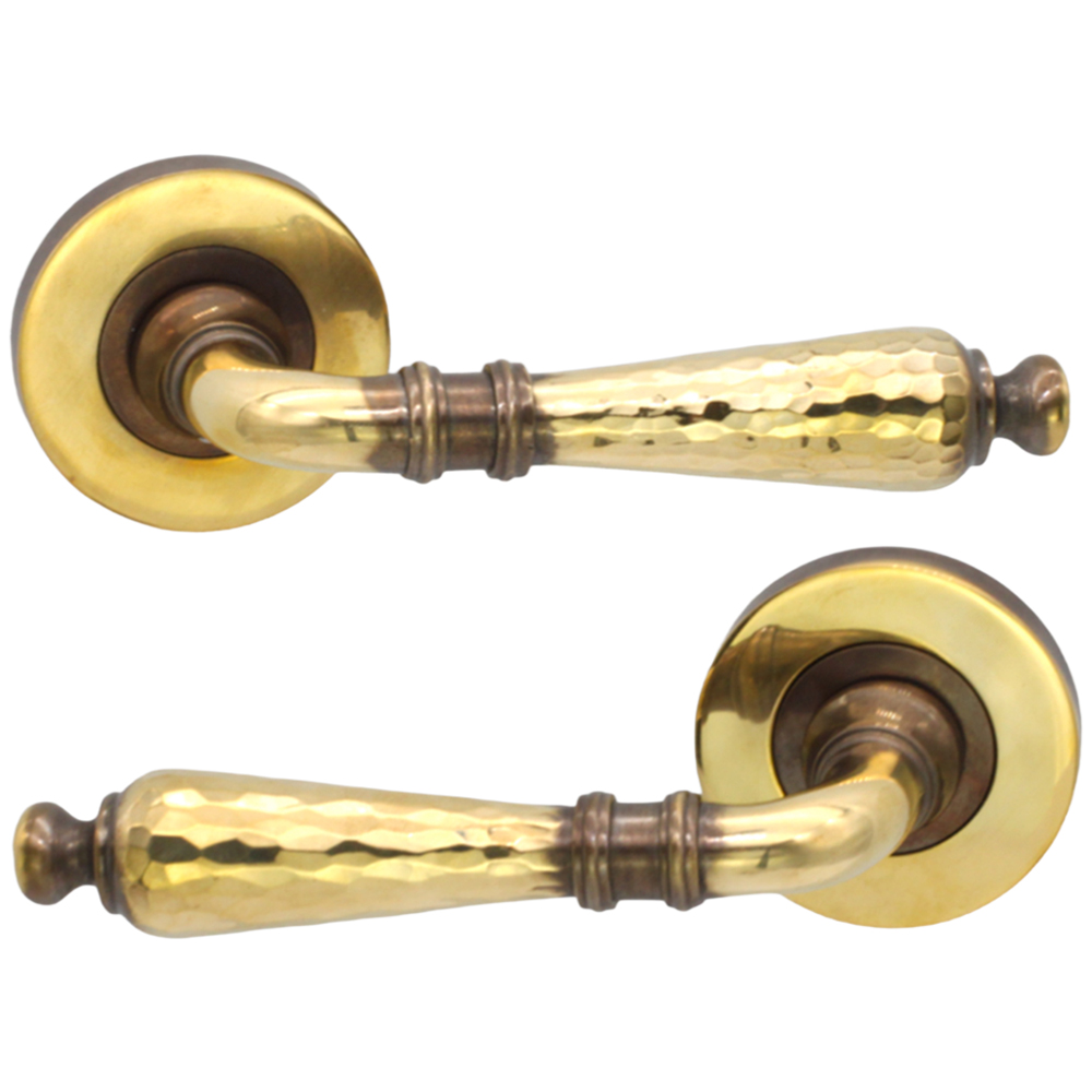 Spira Brass Hammered Hazel Aged Brass Lever On Rose Door Handle 2 Pack Image 1