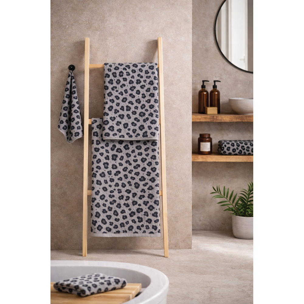 Bellissimo Home Turkish Cotton Grey Leopard Jacquard Bath Towel Image 2