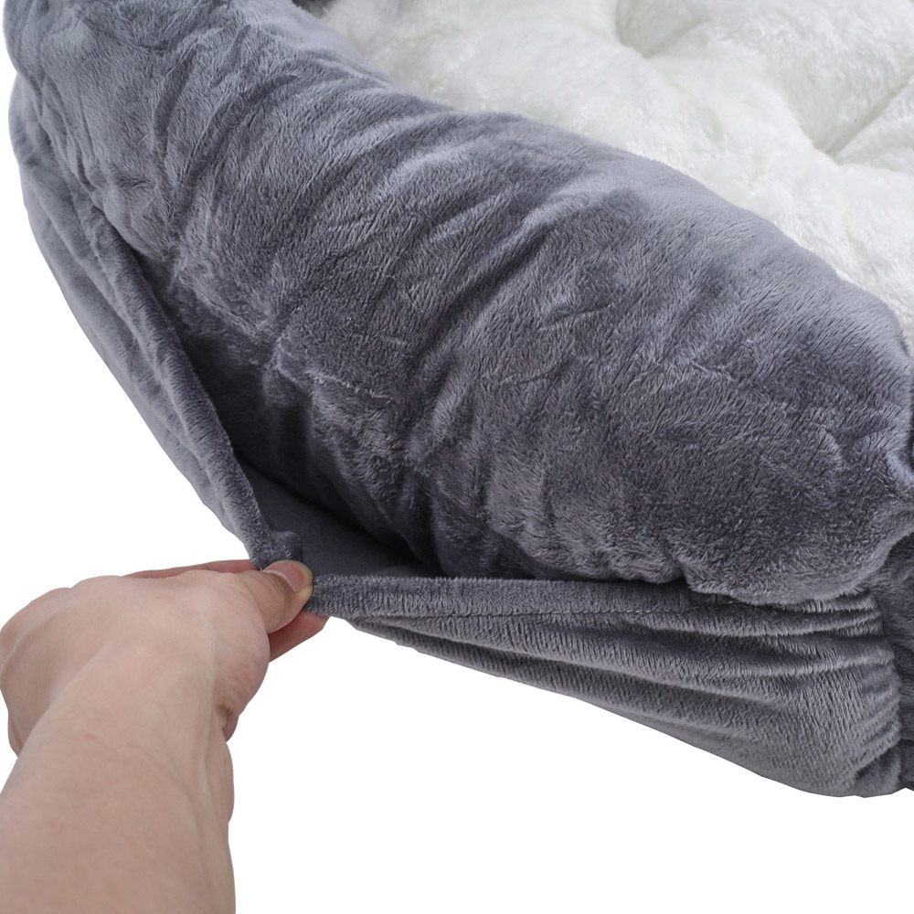 H&O Direct Comfortable Pet Bed with Pocket and Adjustable Strap Image 3