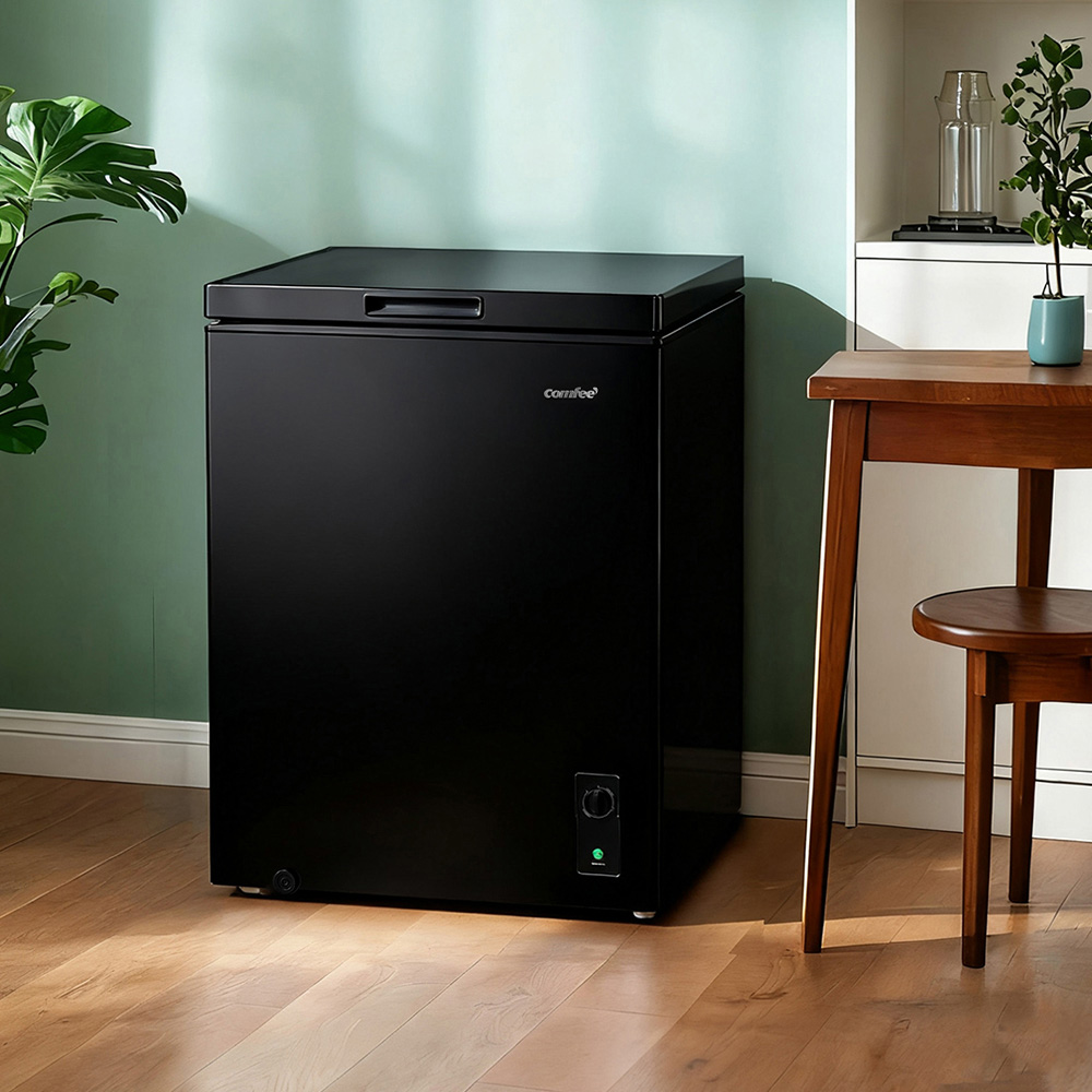 Comfee AJ0906 Black 99L Freestanding Chest Freezer Image 3