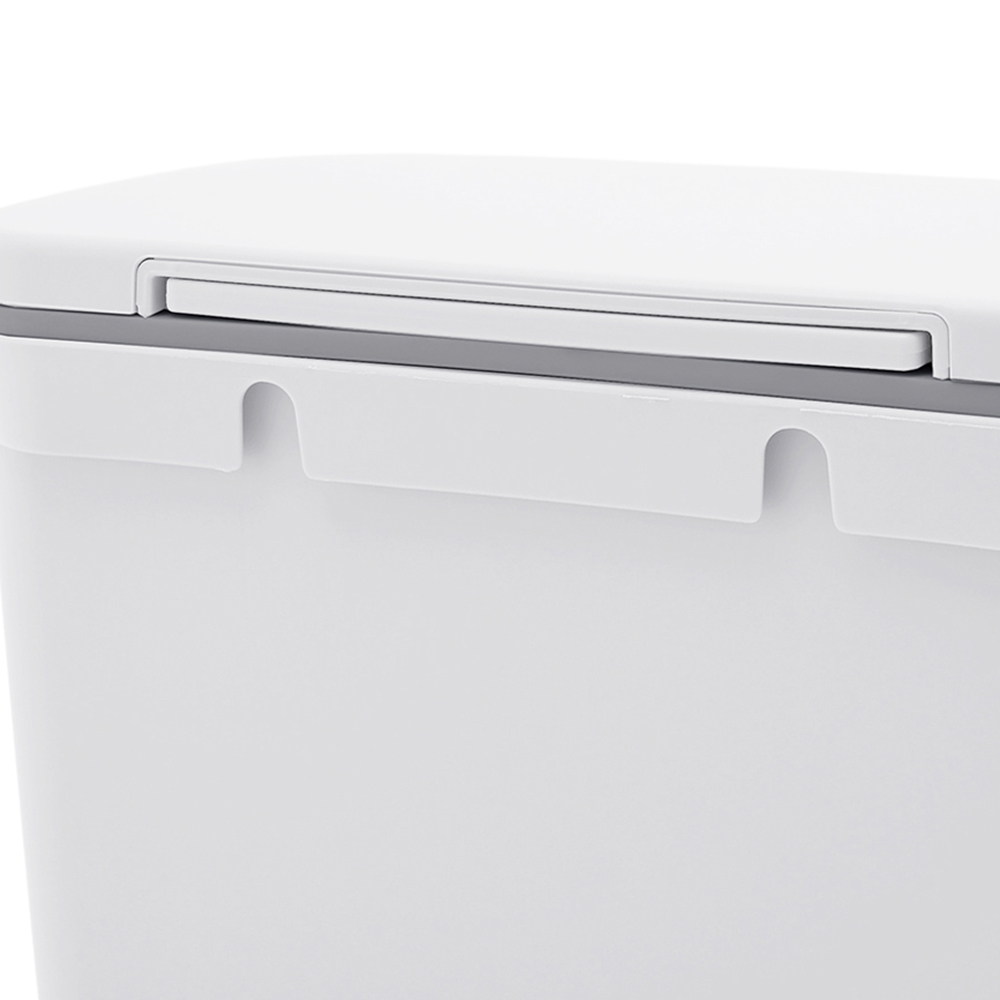 Living and Home White Wall Mounted Trash Can 9L Image 5