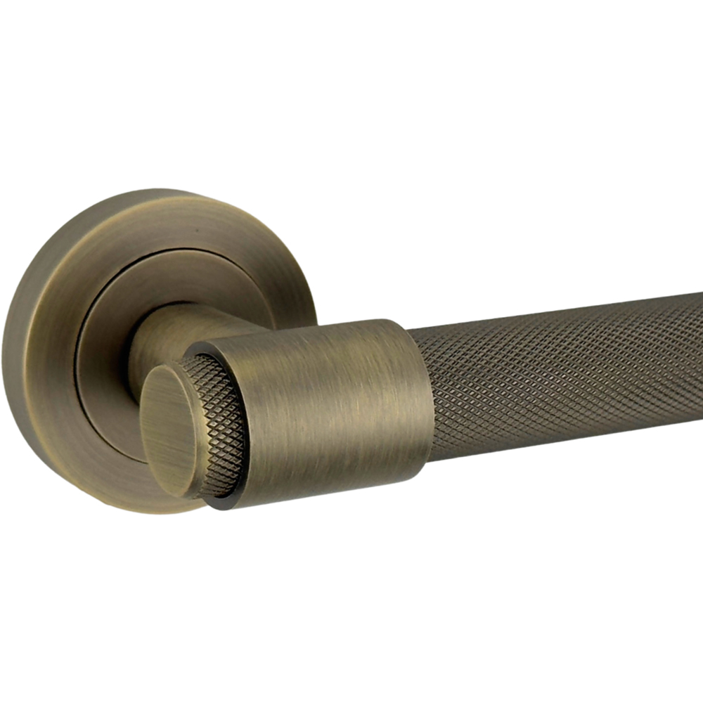 AXS Hardware Dakota Antique Brass Knurled Bathroom Door Handles on Rose 4 Pack Image 6