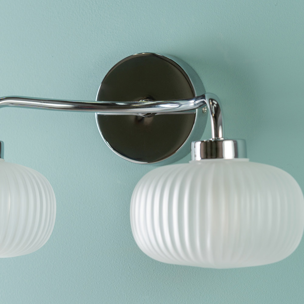 ValueLights Amaia Chrome 2 Way Frosted Ribbed Glass LED Wall Light Image 3