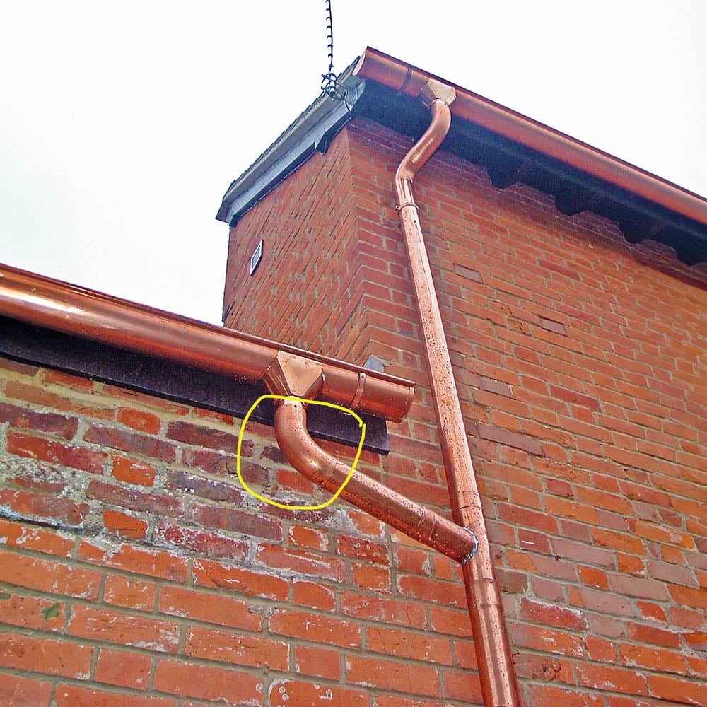 Metal Gutta 40 Degree Bend Copper Downpipe Image 2