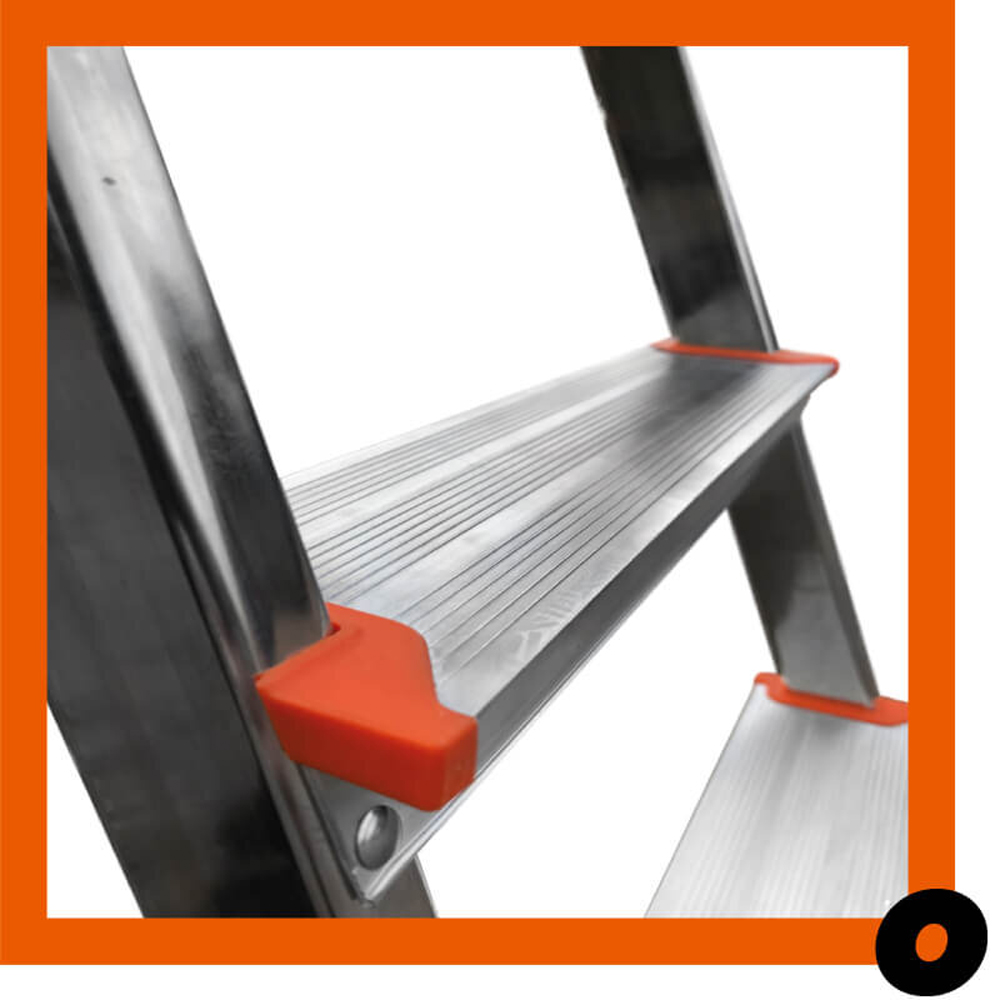 Lyte Ladders & Towers Aluminium 2 Tread Platform Step Ladder Image 3