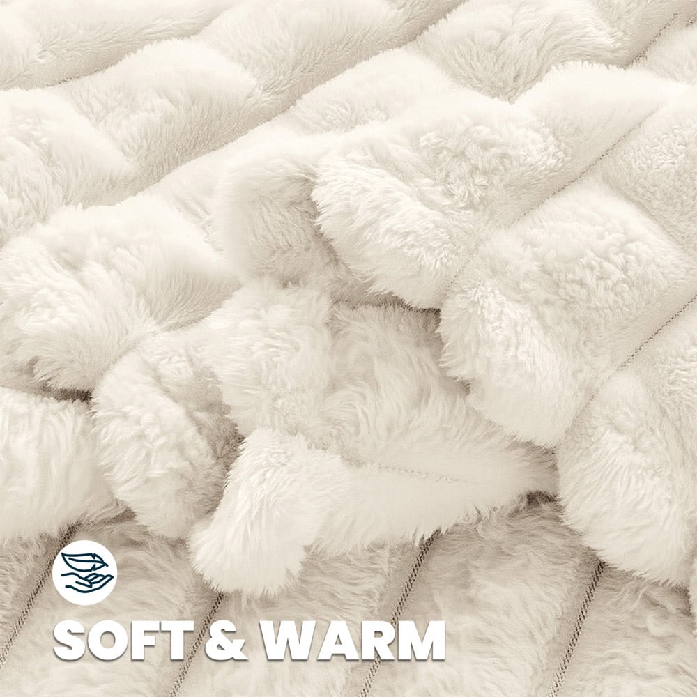 Velosso Ivory Waffle Plush Throw 127 x 152cm Image 3