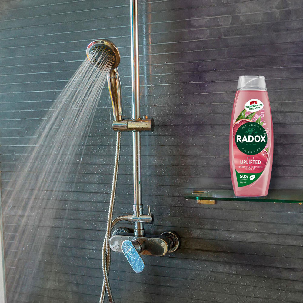 Radox Feel Uplifted Grapefruit and Ginger Scent Shower Gel 675ml 6 Pack Image 2