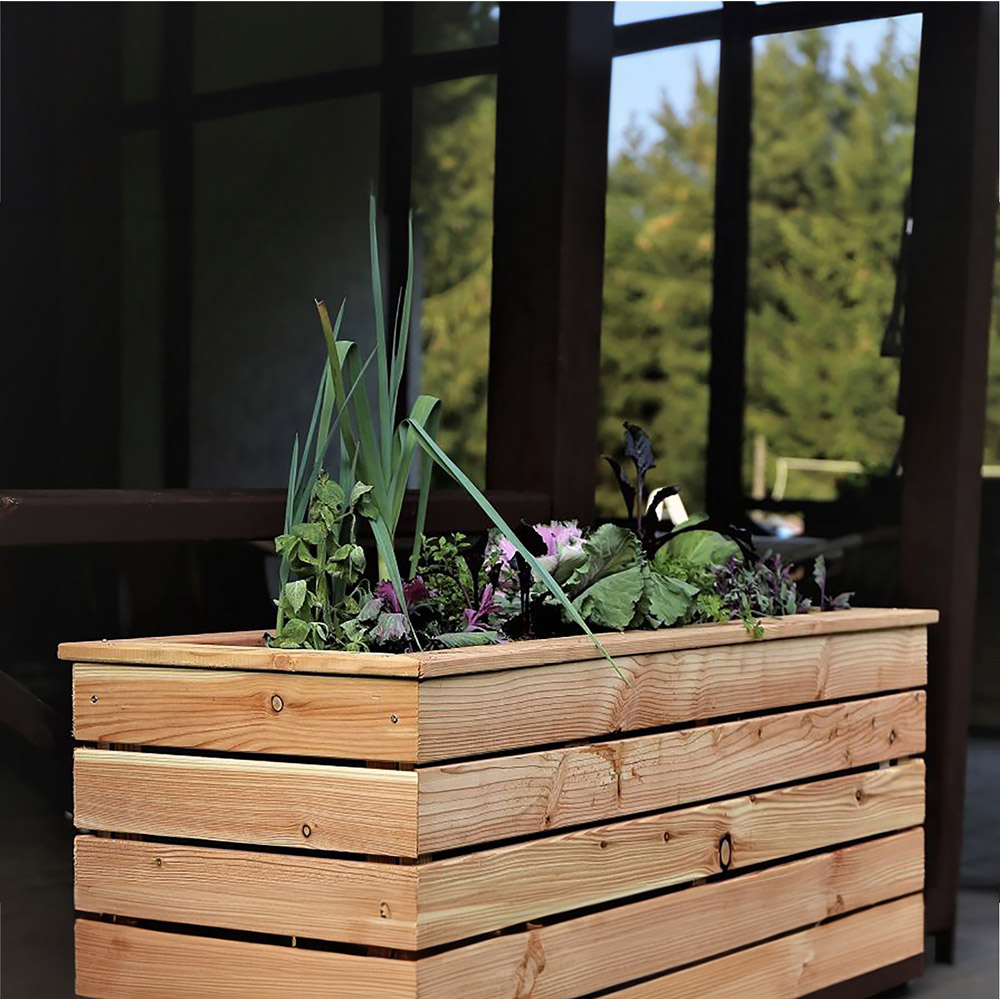 Shire Marta Larch Planter Image 3