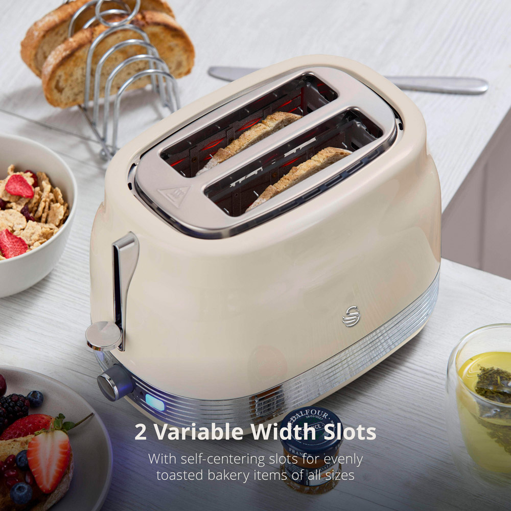 Swan Retro Revive Cream 2 Slice Toaster Image 4