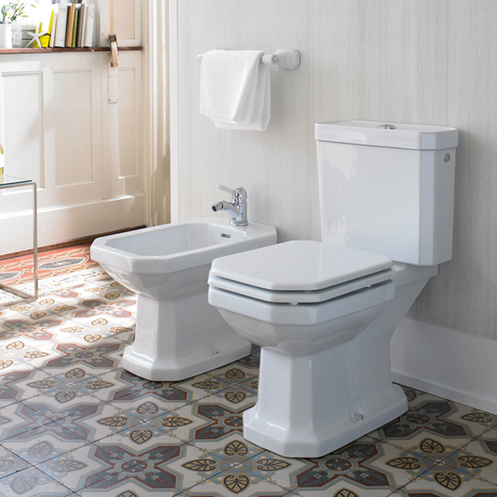 Duravit Octagonal White Toilet Seat and Cover 367 x 437mm Image 2