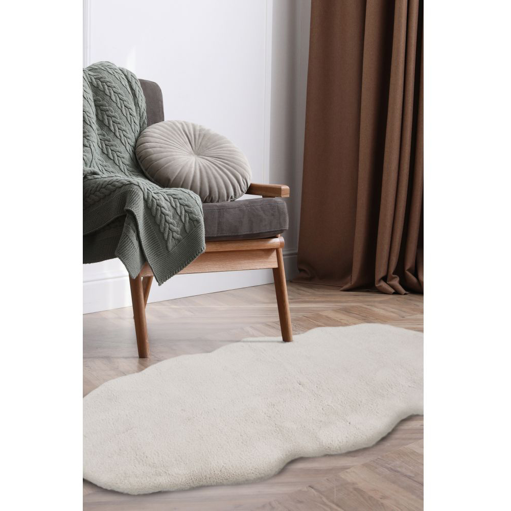 Homemaker Luxurious Faux Fur Ivory Rug 70 x 140cm Image 4