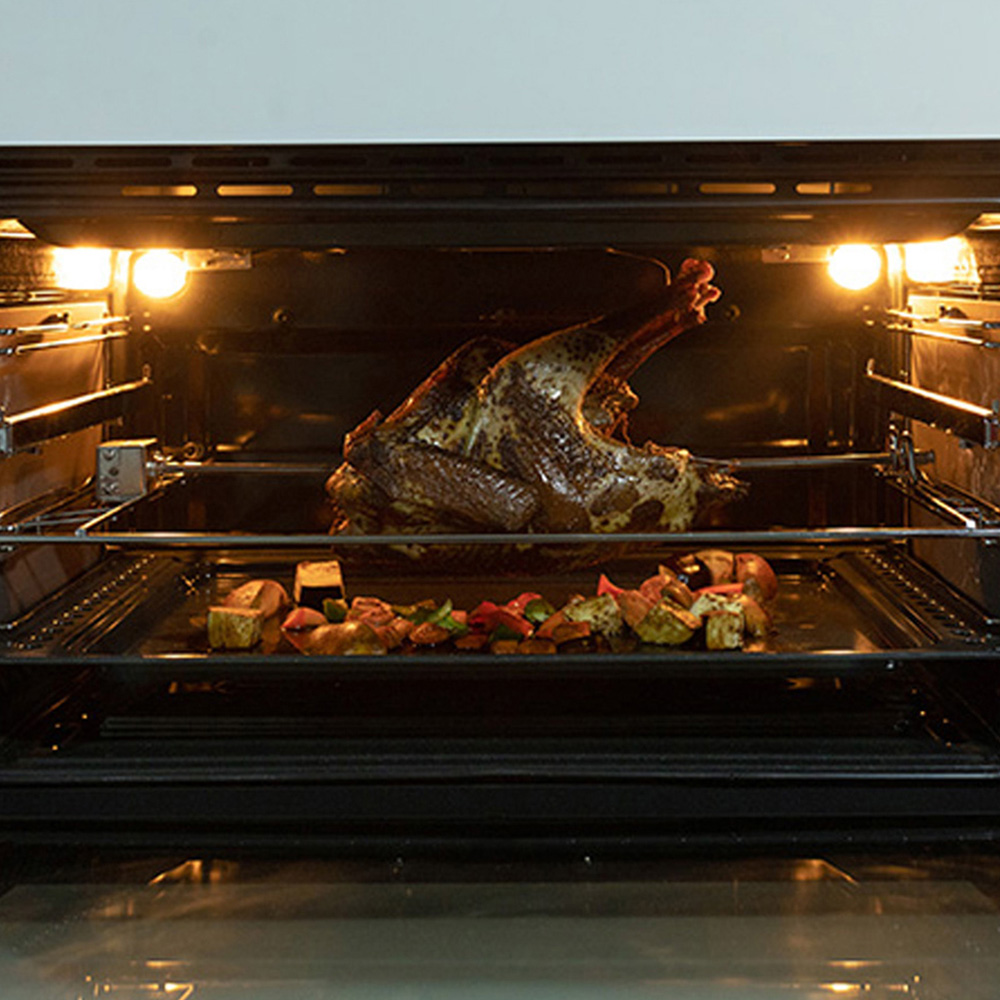 Kaiser Avantgarde Pro Black Glass Stainless Steel 105L Electric Oven Image 5