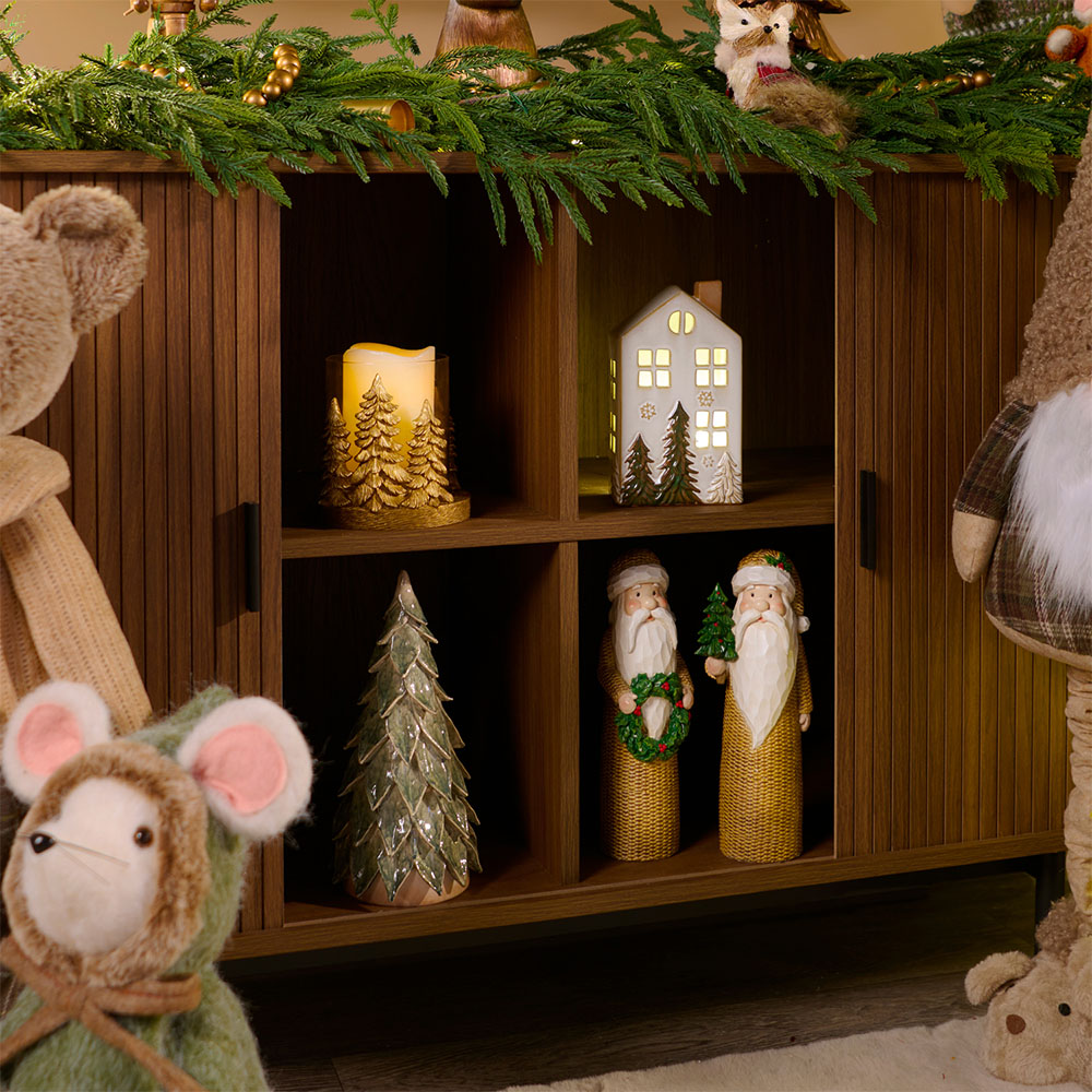 Rattan Effect Santa Decoration Image 2