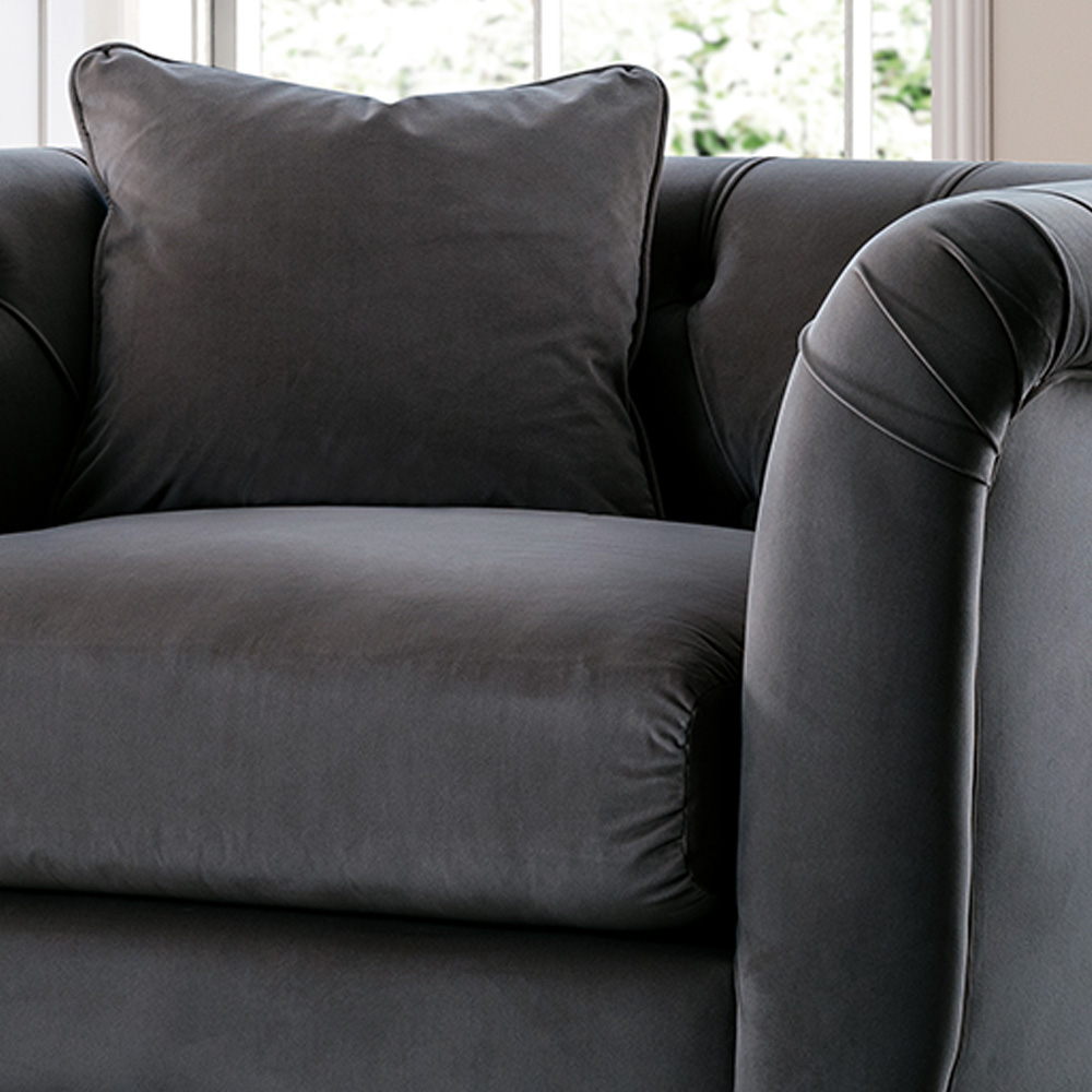 Midnight Blue Velvet Armchair Image 3