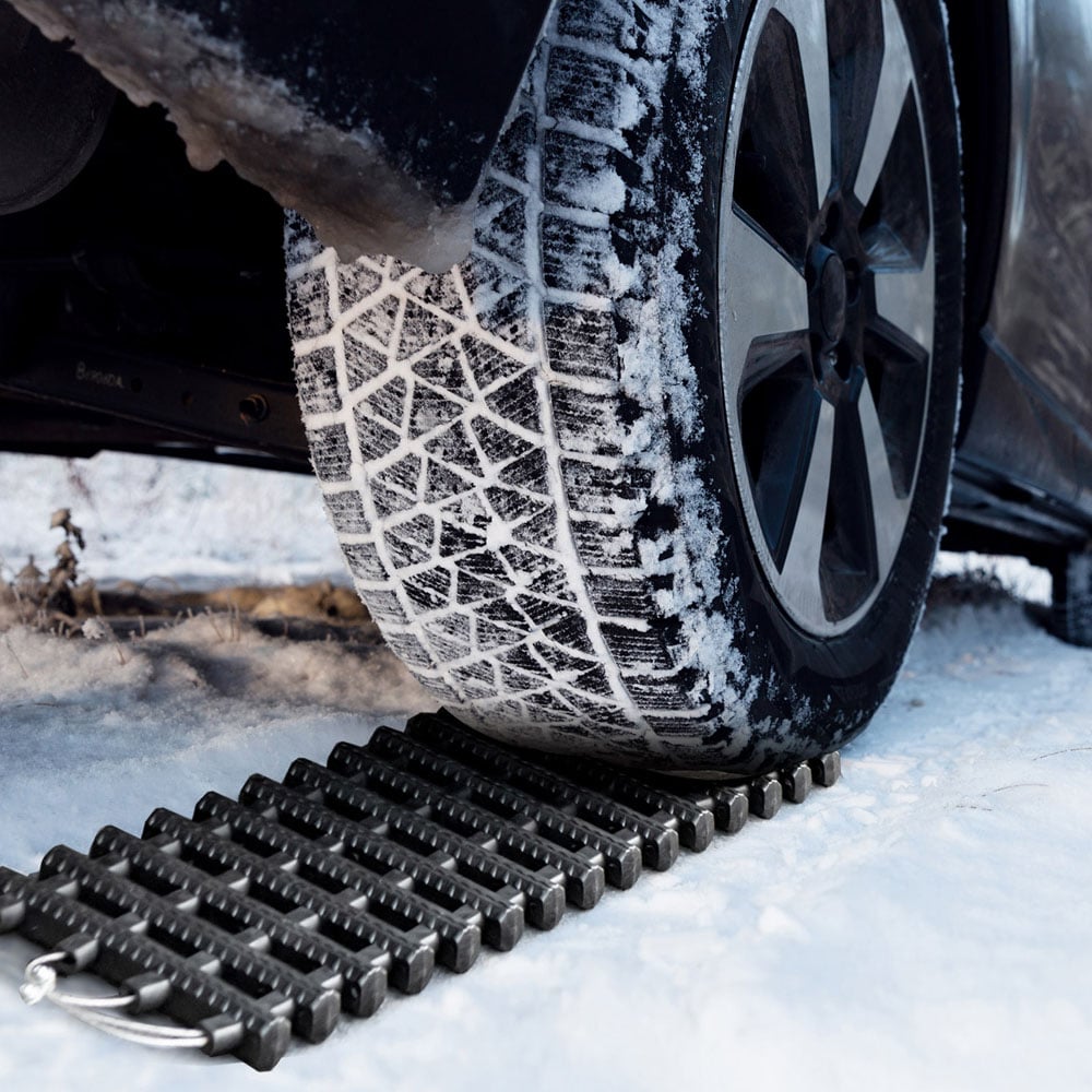 Costway Small Portable Recovery Tire Traction Mat with Bag 2 Pack Image 2