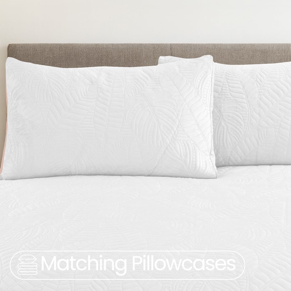 Velosso Single White Savannah Velvet Duvet Set Image 4