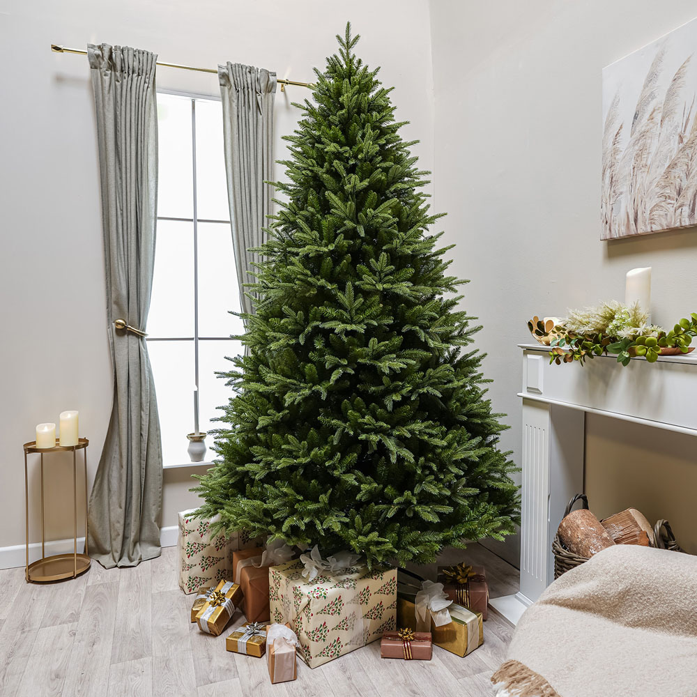 The Christmas Centre Winchester Fir Artificial Xmas Tree 7.5ft Image 7