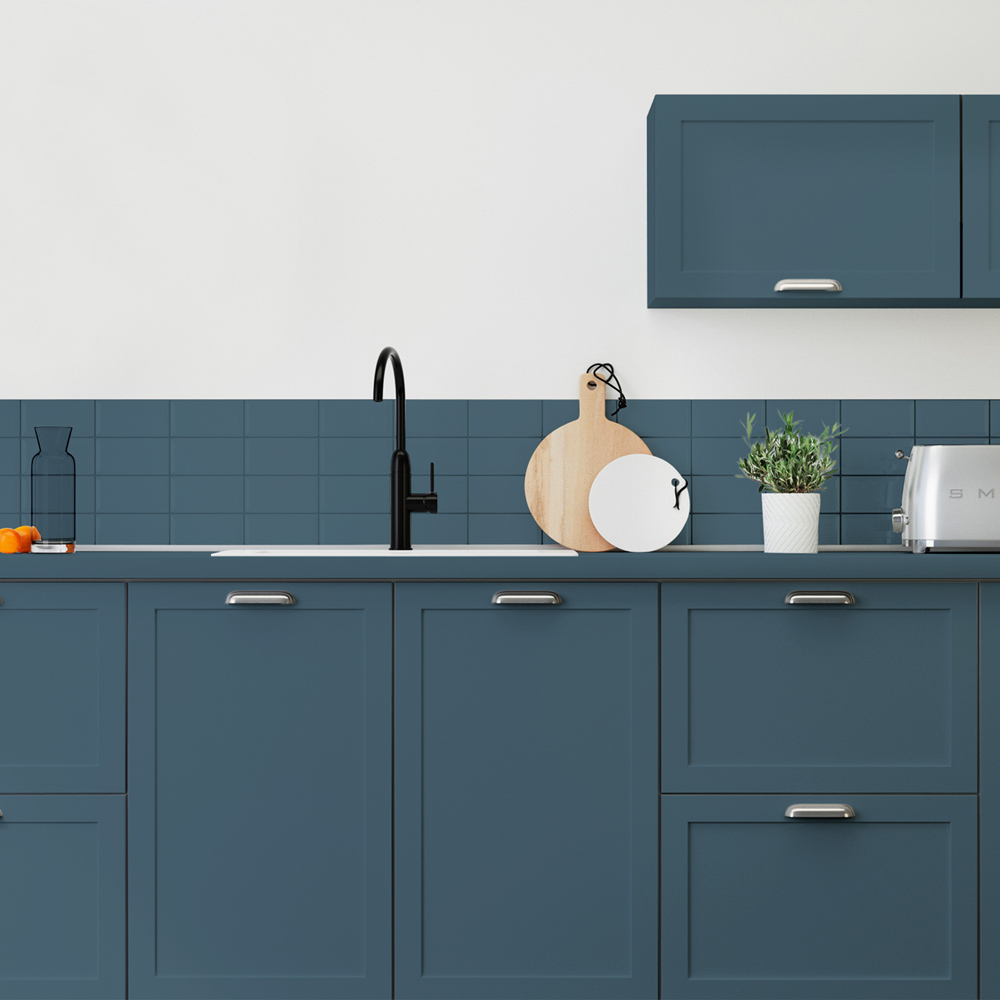 Maison Deco Refresh Kitchen Cupboards and Surfaces Inky Blue Satin Paint 2L Image 4