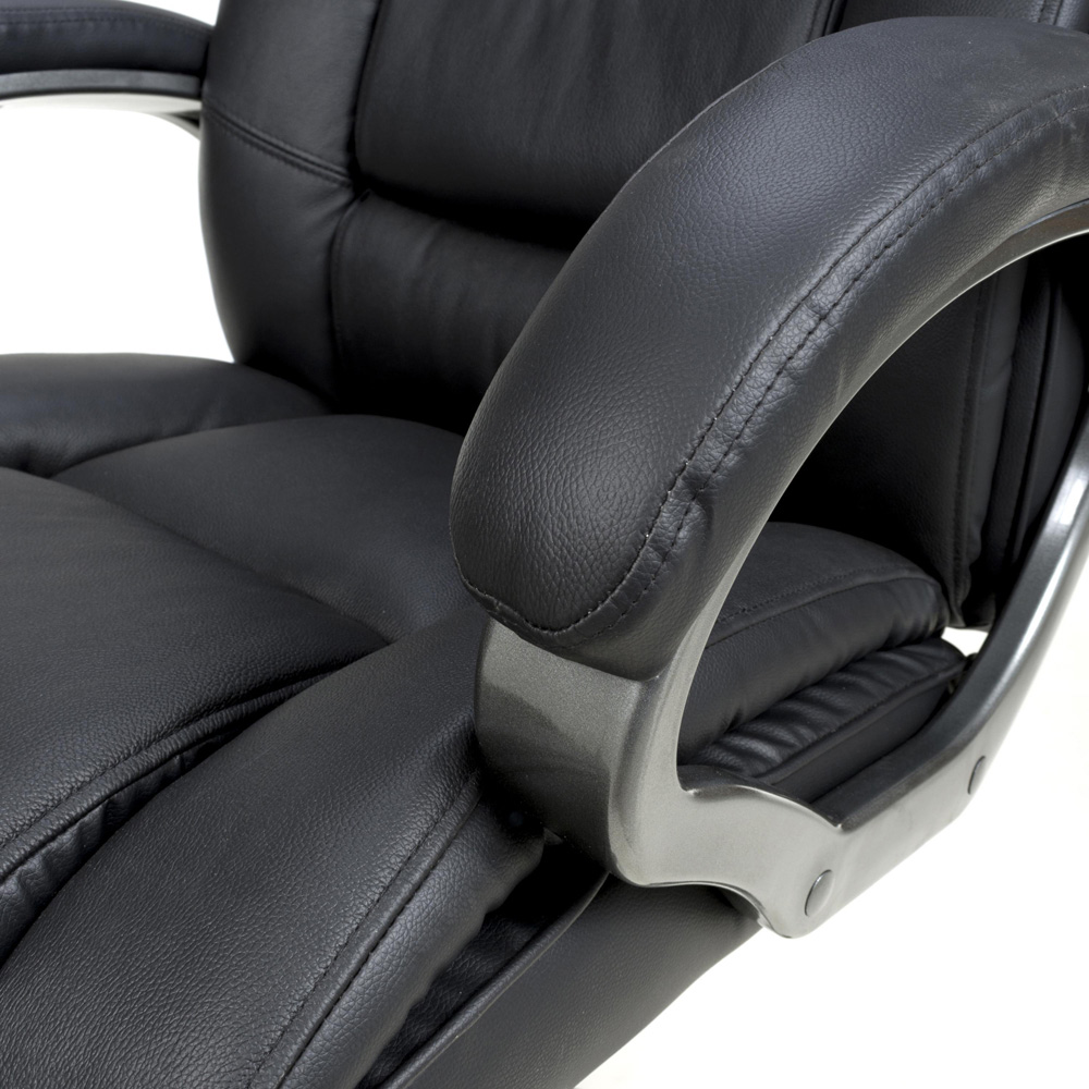 wilko Regent Black Executive Leather-Faced Office Chair Image 7
