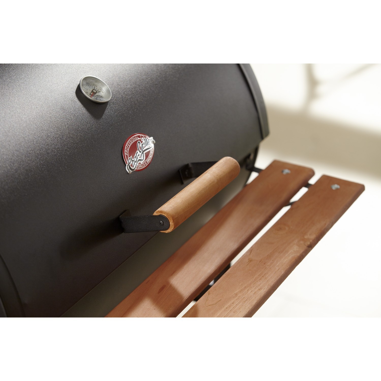 Super Pro Charcoal BBQ  - Black Image 6