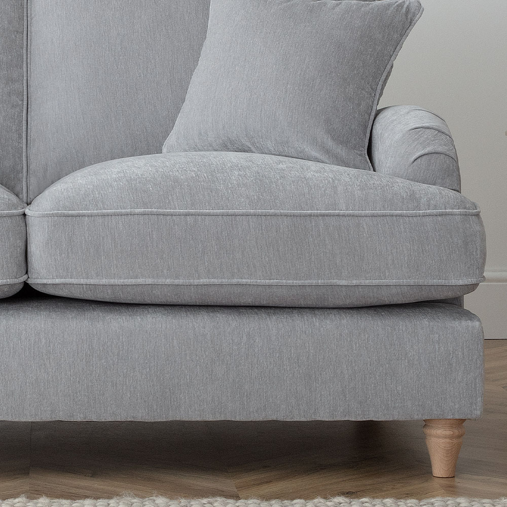 The Vienna 2 Seater Ice Sofa Image 3