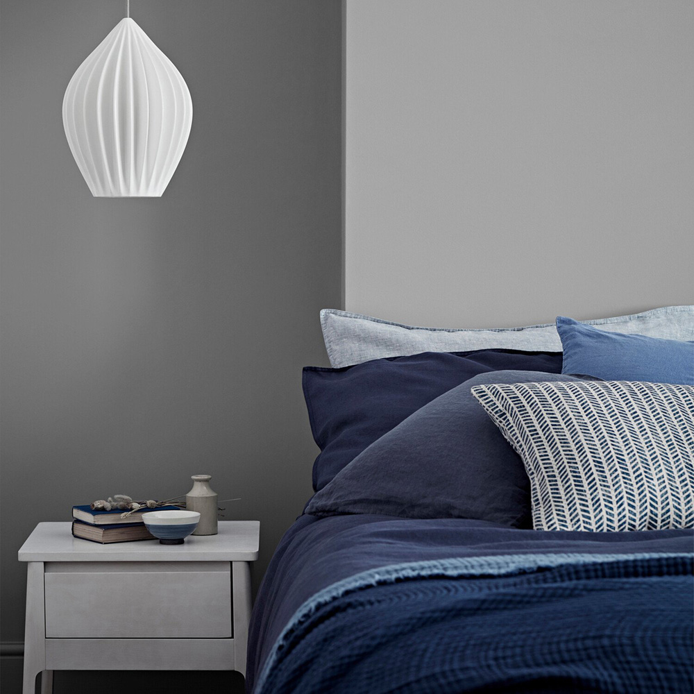 Crown Easyclean Granite Dust Matt Emulsion Multisurface Paint 2.5L Image 4