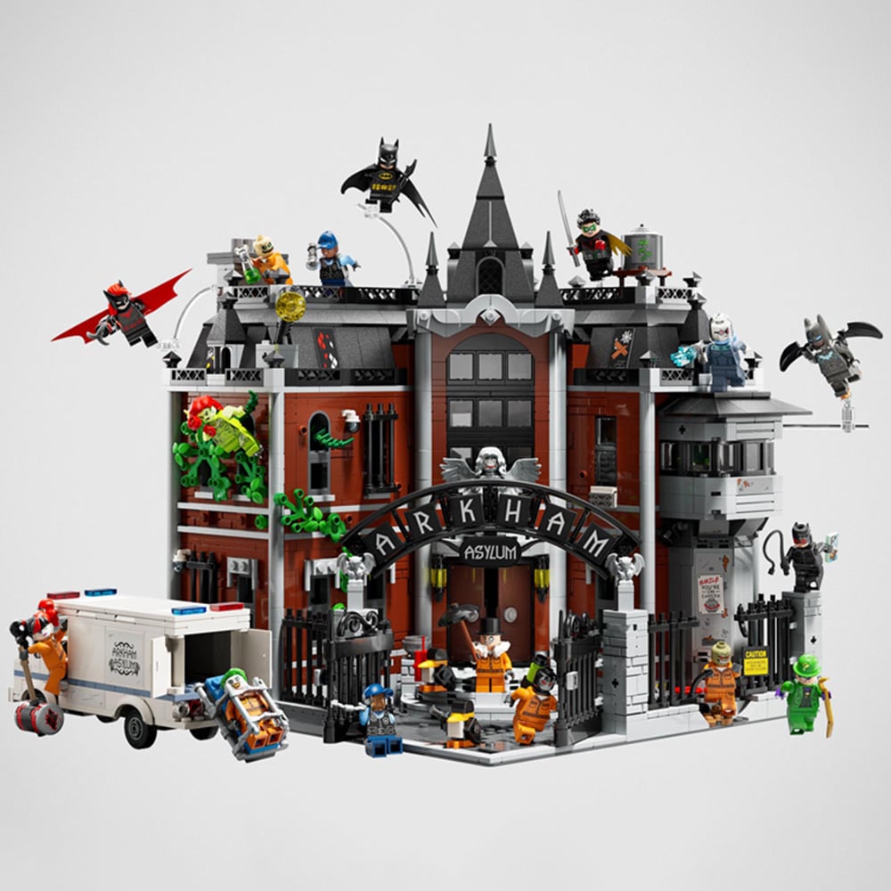 LEGO Super Heroes 76300 Arkham Asylum Image 5