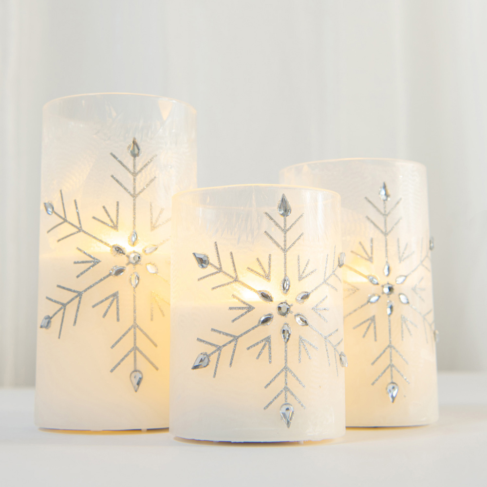 Snowflake LED Candles Set White Image 6