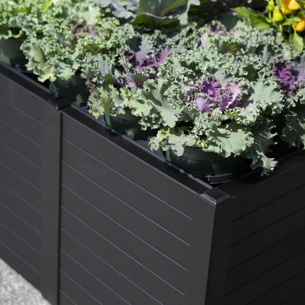 Tierra Verde 12 Panel Raised Bed Black Image 3