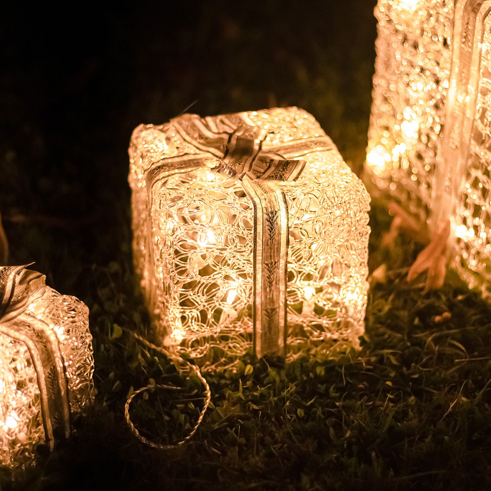 The Christmas Centre 59 LED Soft Acrylic Light-Up Parcel 3 Piece Image 4