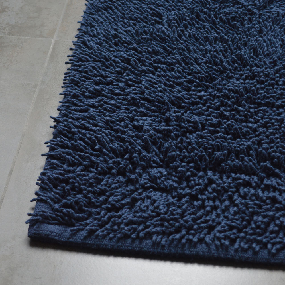 Allure Bath Fashions Navy Tumble Twist Bath Mat 55 x 90cm Image 2