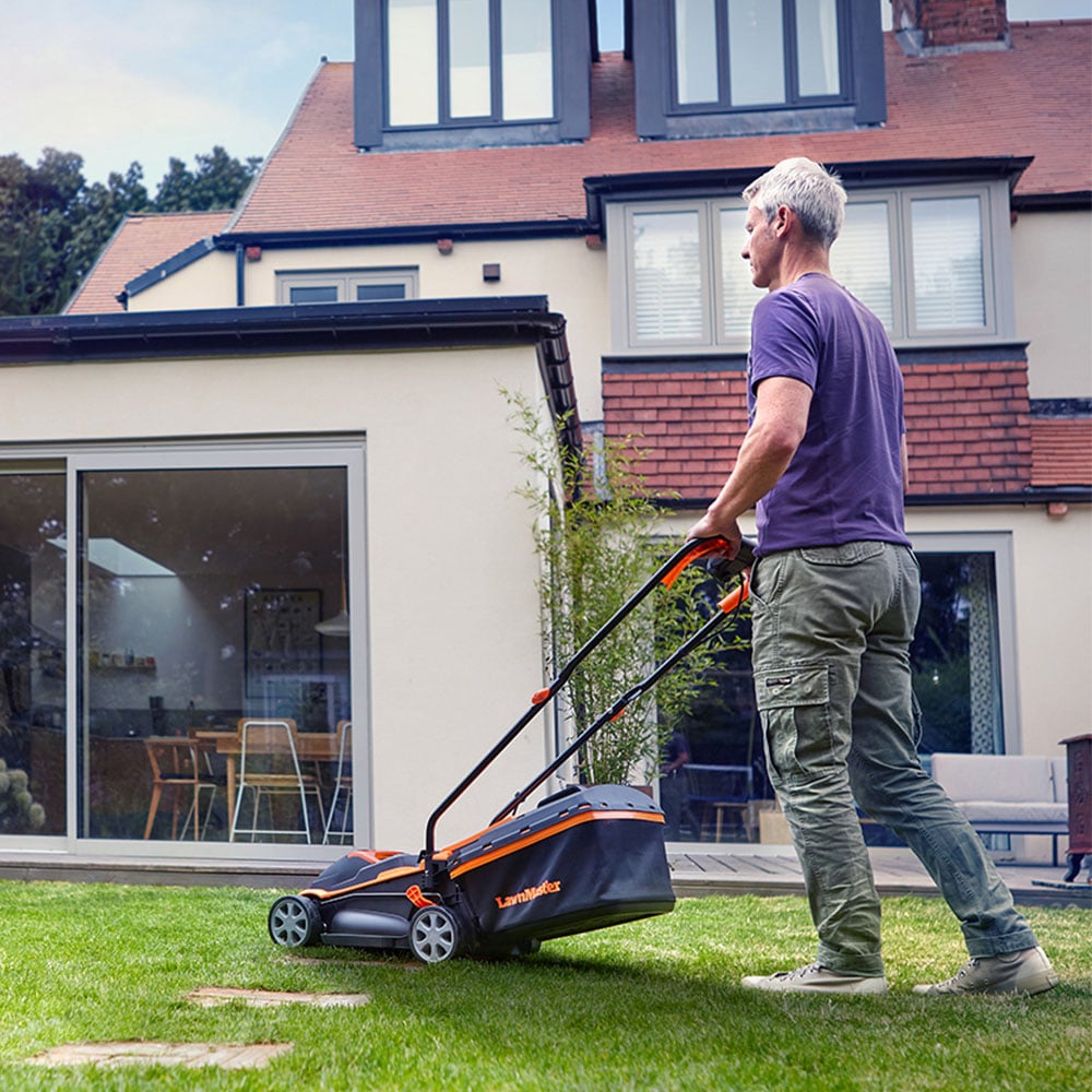 LawnMaster MX 24V Battery Operated 32cm Cordless Lawn Mower Image 4