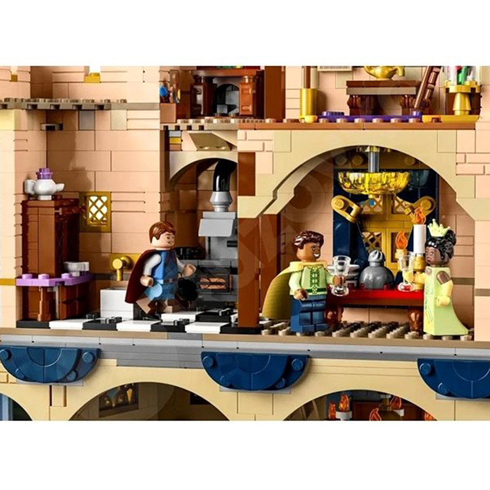 LEGO Disney 43222 100th Anniversary Castle Building Kit Image 4