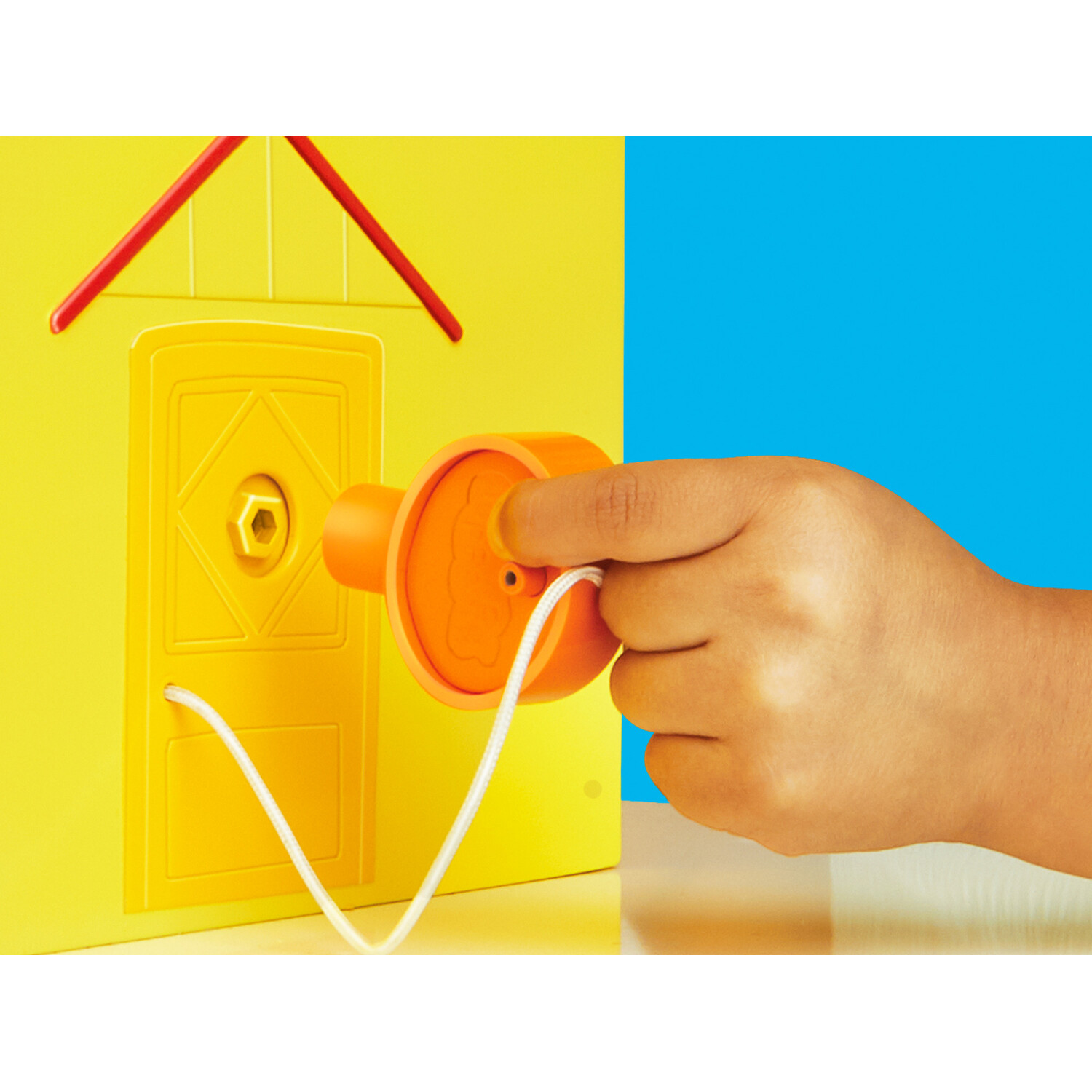 Peppa Pig Big Family House Yellow Image 18