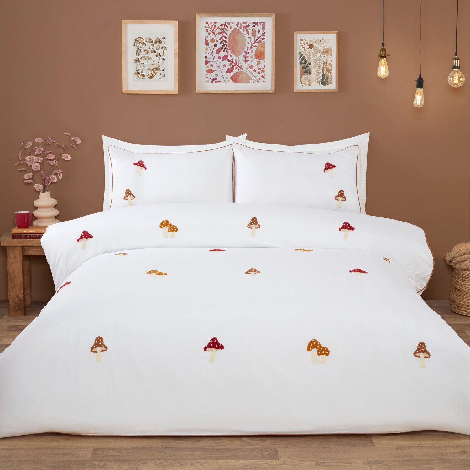 Portobello Embroidered Duvet Set White Double Image 1
