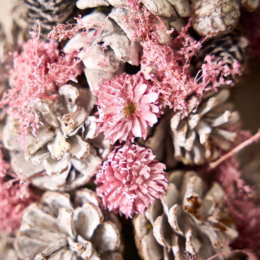 Dibor Pink Winter Sparkle Artificial Christmas Wreath with Pinecones 39cm Image 3
