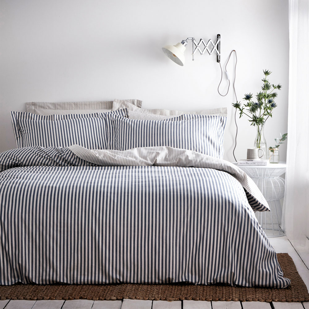 Yard Hebden King Size Navy and Grey Duvet Set Image 1