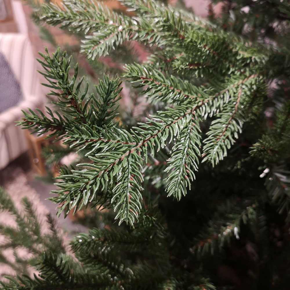 Samuel Alexander Green Glenshee Spruce Artificial Christmas Tree 7ft Image 4