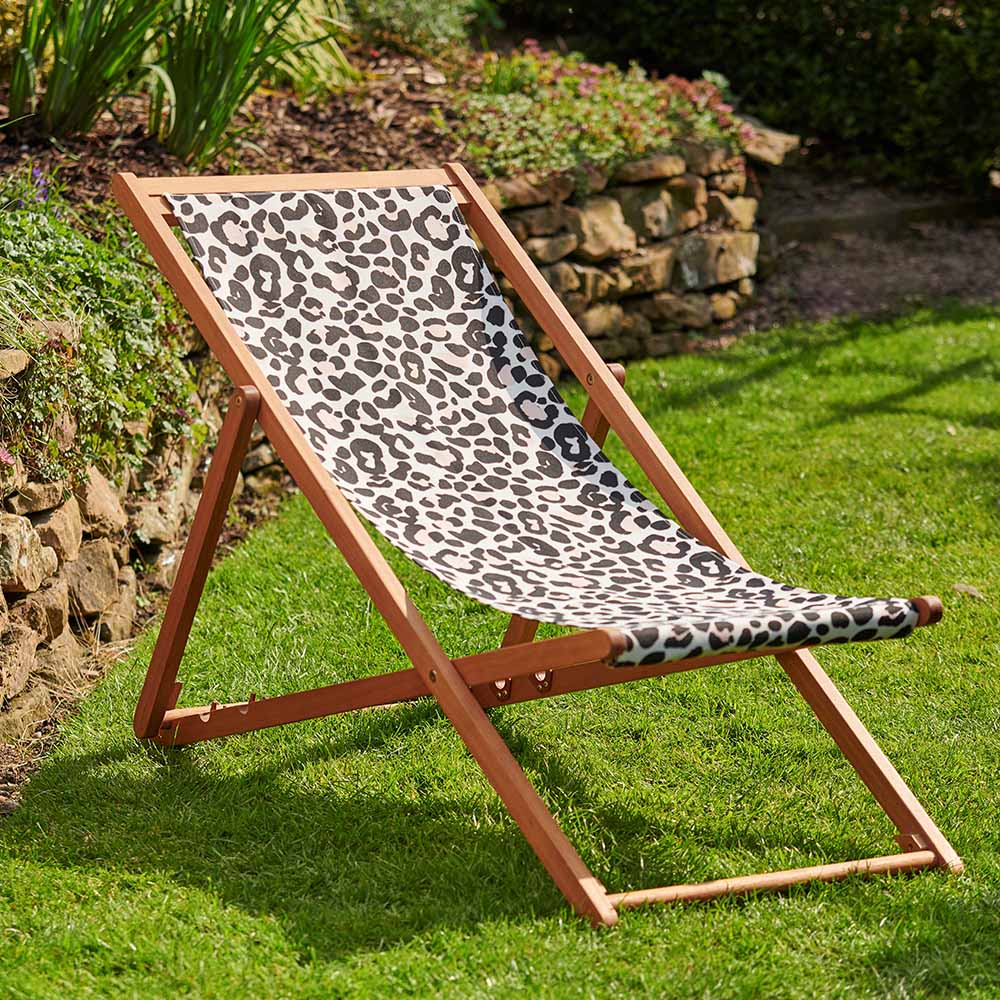 Wilko Eucalyptus Twin Pack Deckchairs Image 2