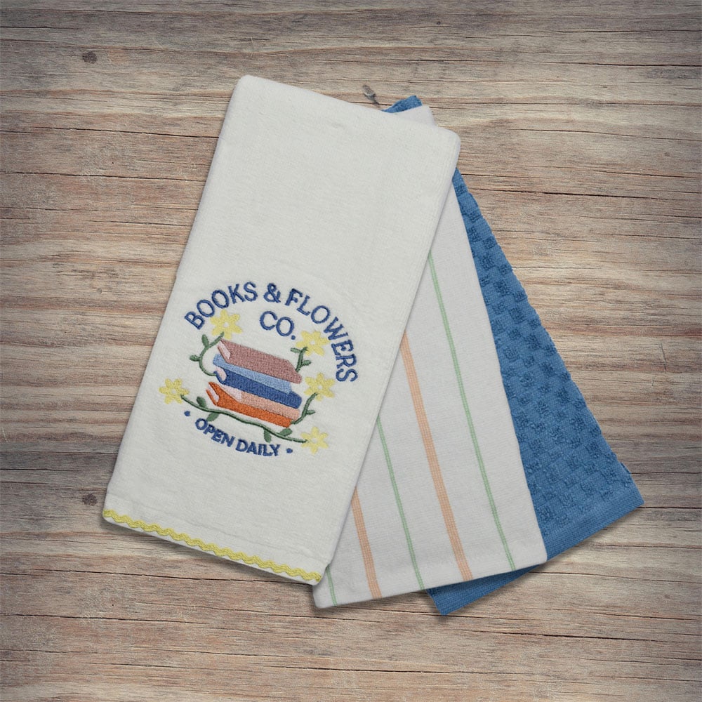 Kitchen Trends 3 Piece Books & Flowers Tea Towel Set Image 2