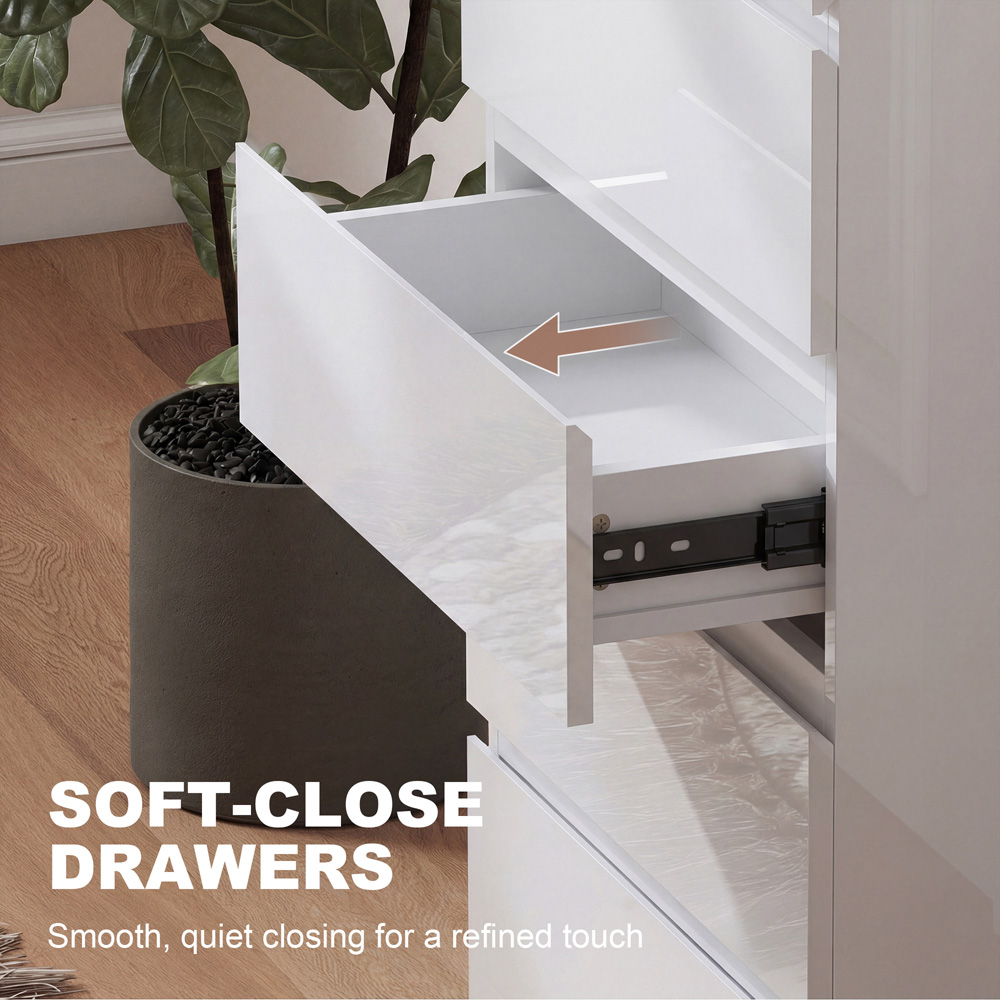 Portland 5 Drawer White Bedroom Chest of Drawers Image 6