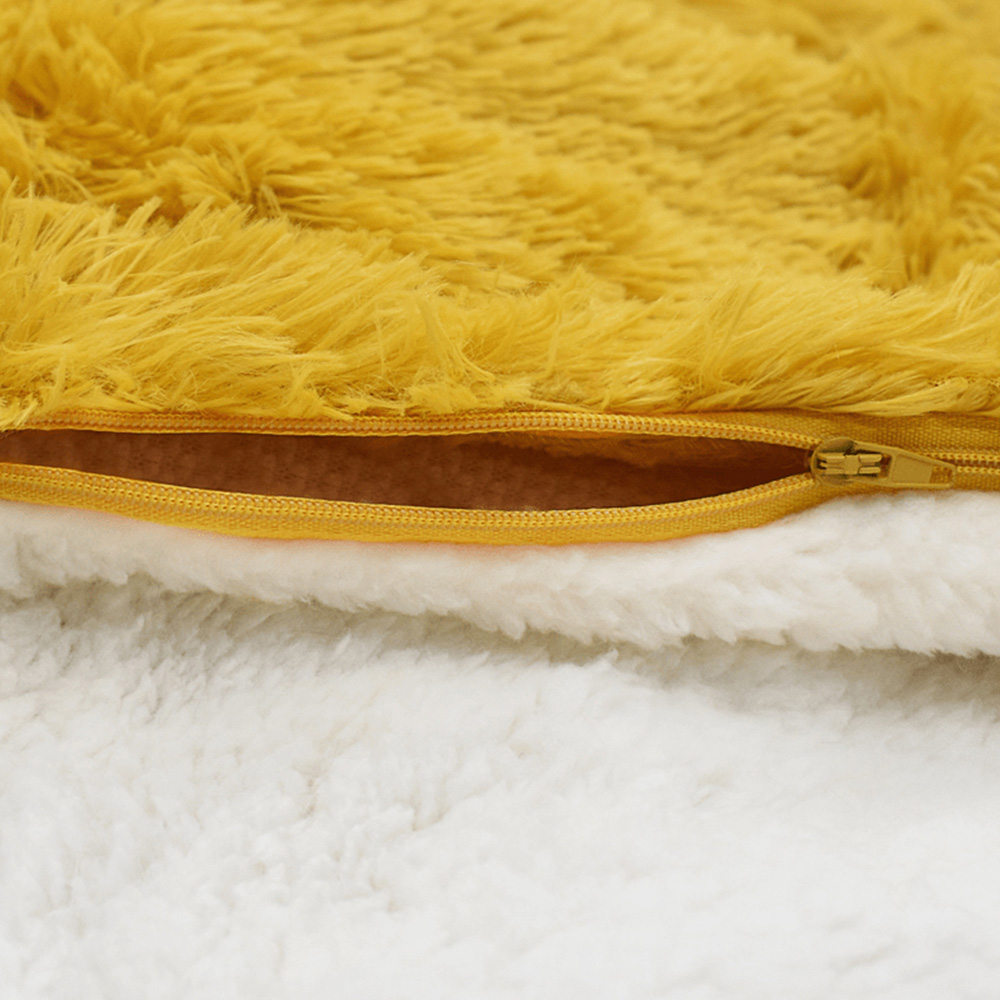 Velosso Alaska King Size Ochre Faux Fur Duvet Set Image 3