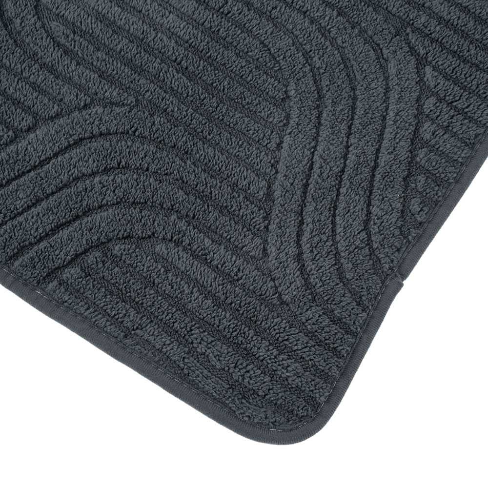 Living and Home Dark Grey Minimalist Wavy Geometric Non-Slip Sofa Mat 180 x 90cm Image 6