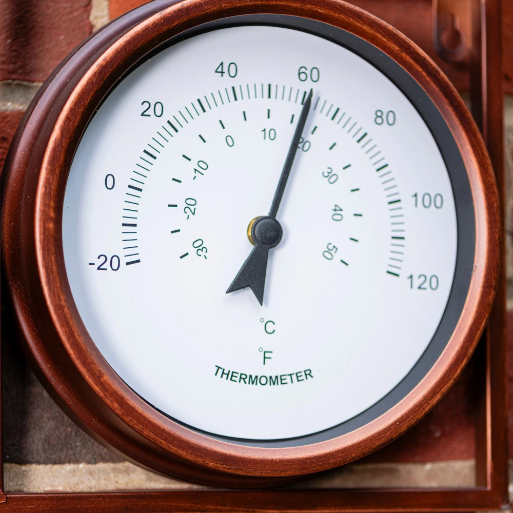 Garden Gear 3-in-1 Copper Garden Wall Clock with Thermometer and Hygrometer 66cm Image 4