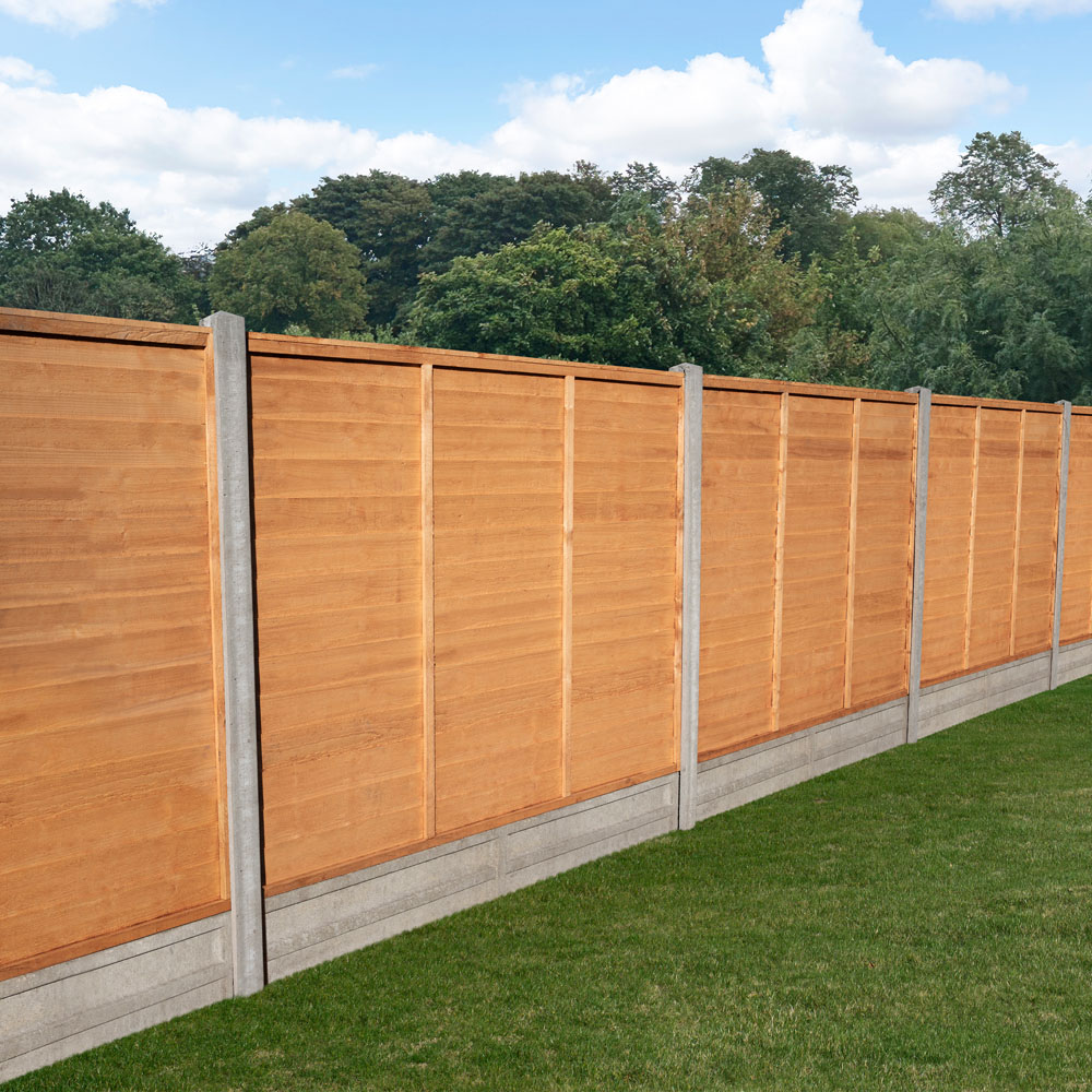 Forest Garden 6 x 6ft Golden Brown Heritage Lap Fence Panel Image 6