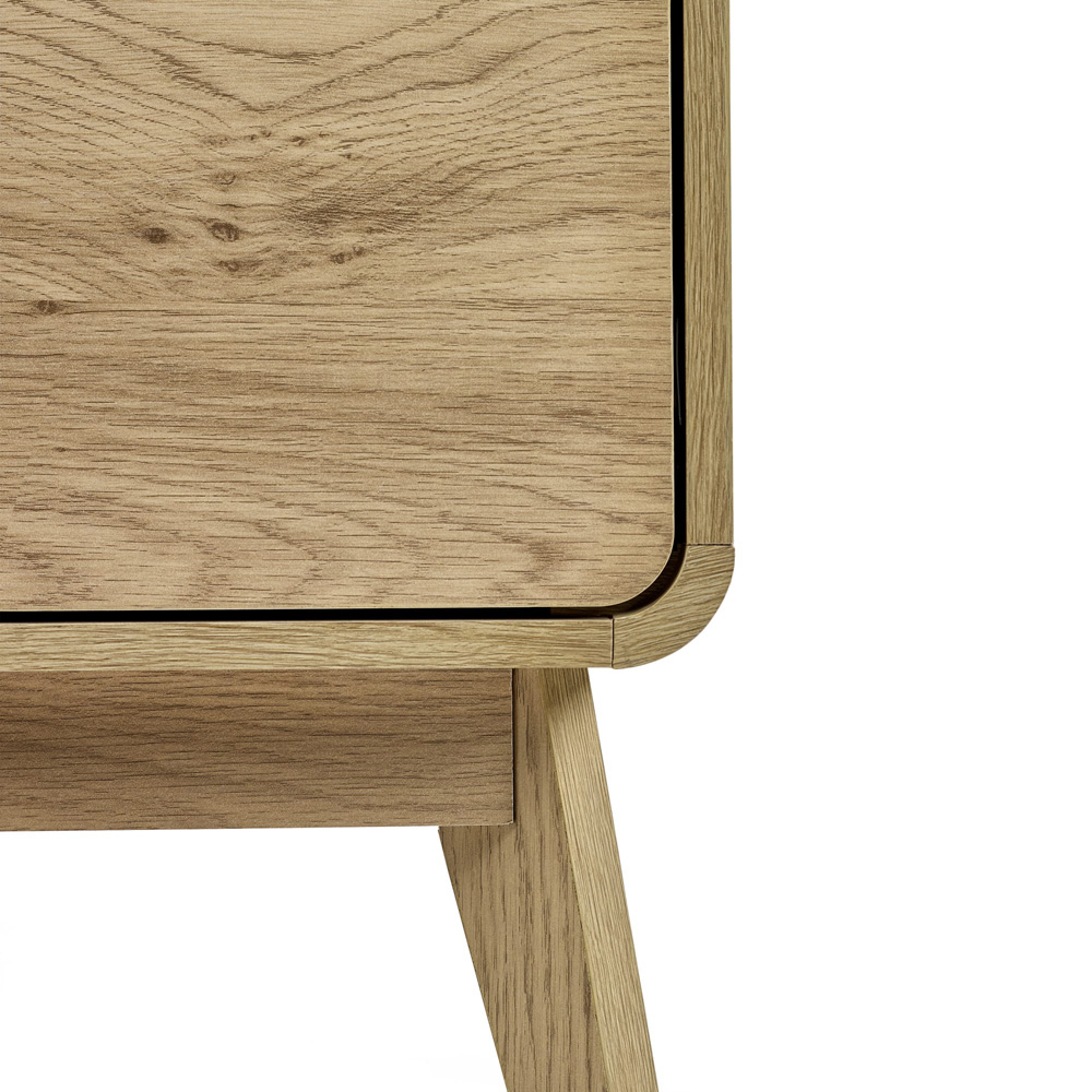 Julian Bowen Ingrid 5 Drawer Oak Chest of Drawers Image 5