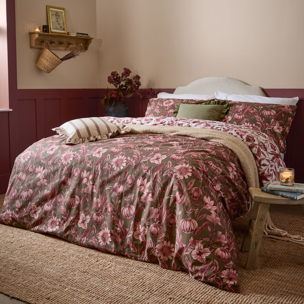 Wylder Single Autumn Garden Rose Reversible Duvet Set Image 1