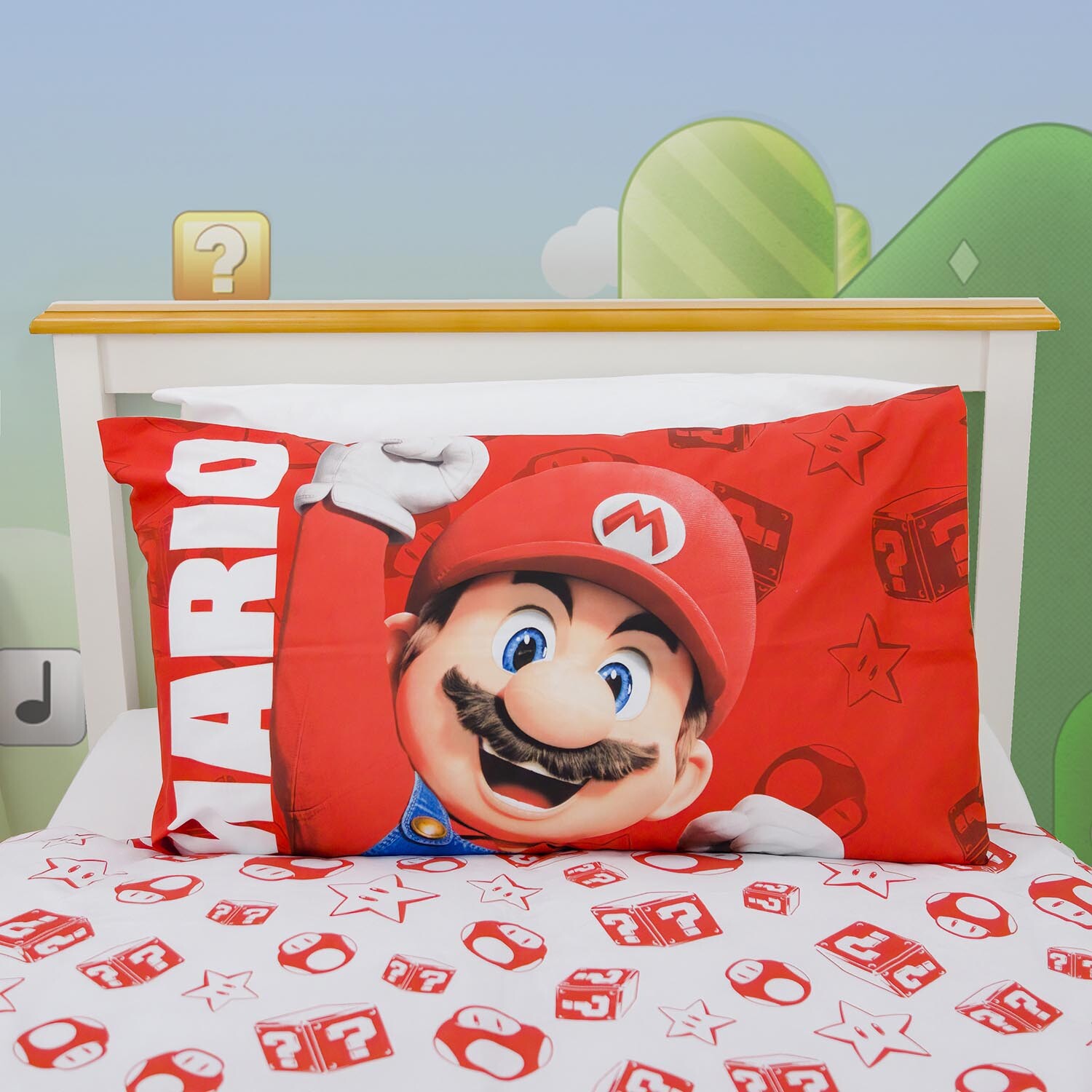 Super Mario Duvet Cover and Pillowcase Set Image 3
