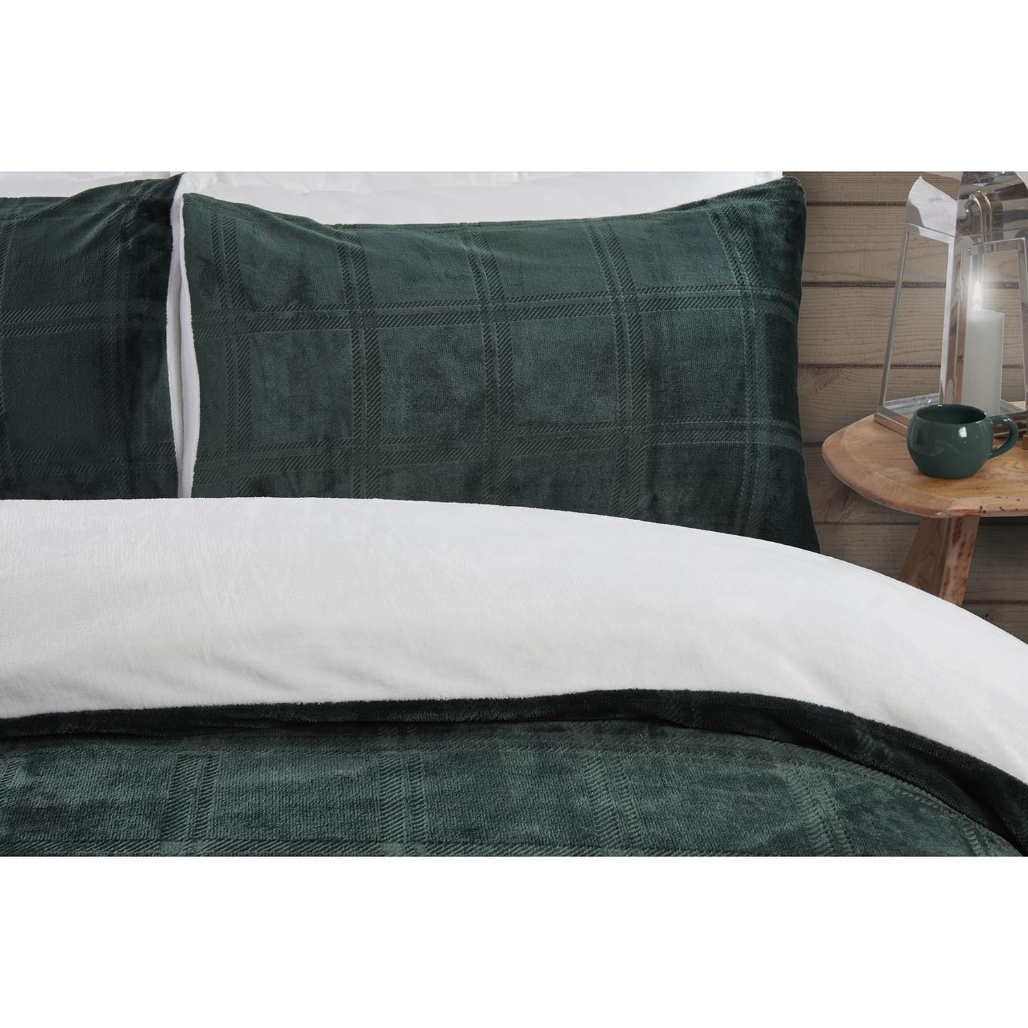 Halston King Size Green Check Fleece Duvet Cover and Pillowcase Set Image 4