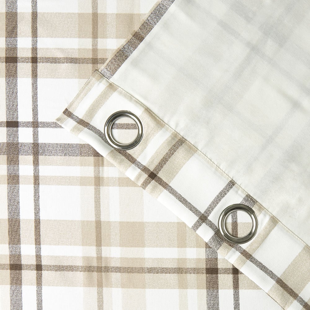 Rudi Blog: Wilko Green Eyelet Curtains